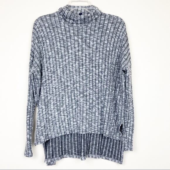American Eagle Gray Ribbed Turtleneck Sweater Sz S - Picture 5 of 5
